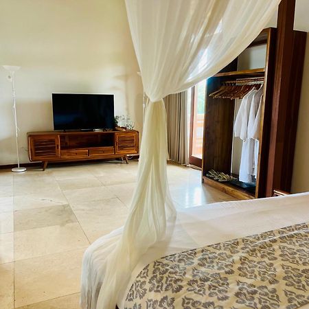 Gayatri Hotel Убуд Екстериор снимка
