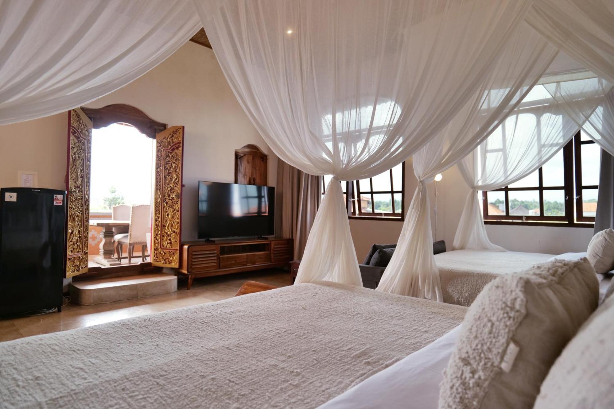 Gayatri Hotel Убуд Екстериор снимка