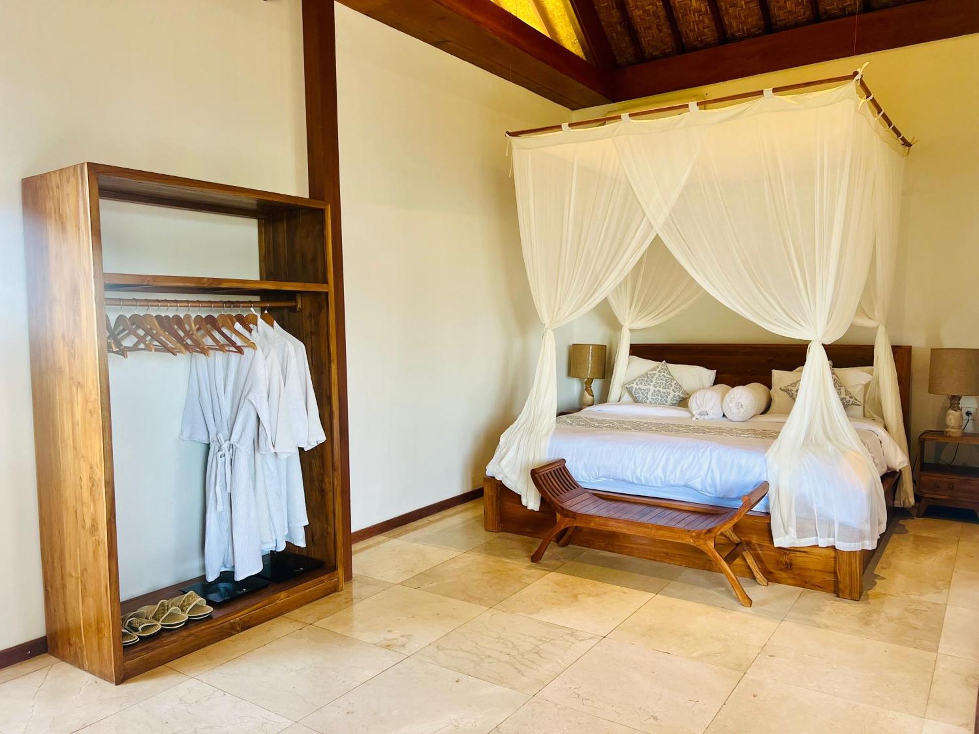 Gayatri Hotel Убуд Екстериор снимка